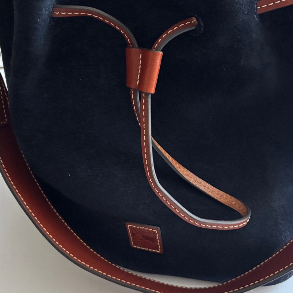 Dooney & Bourke Shoulder Bag - Picture 8 of 14